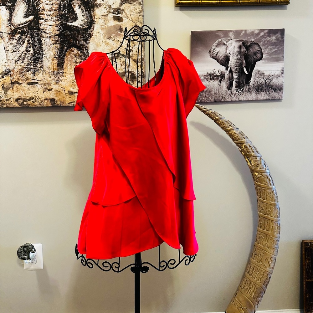 Red Short Sleeve Ruffled Top